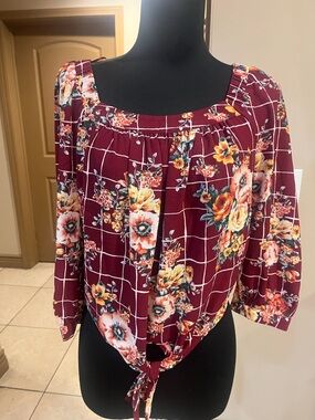 FA Burgundy Floral Grid Tie-Front Blouse